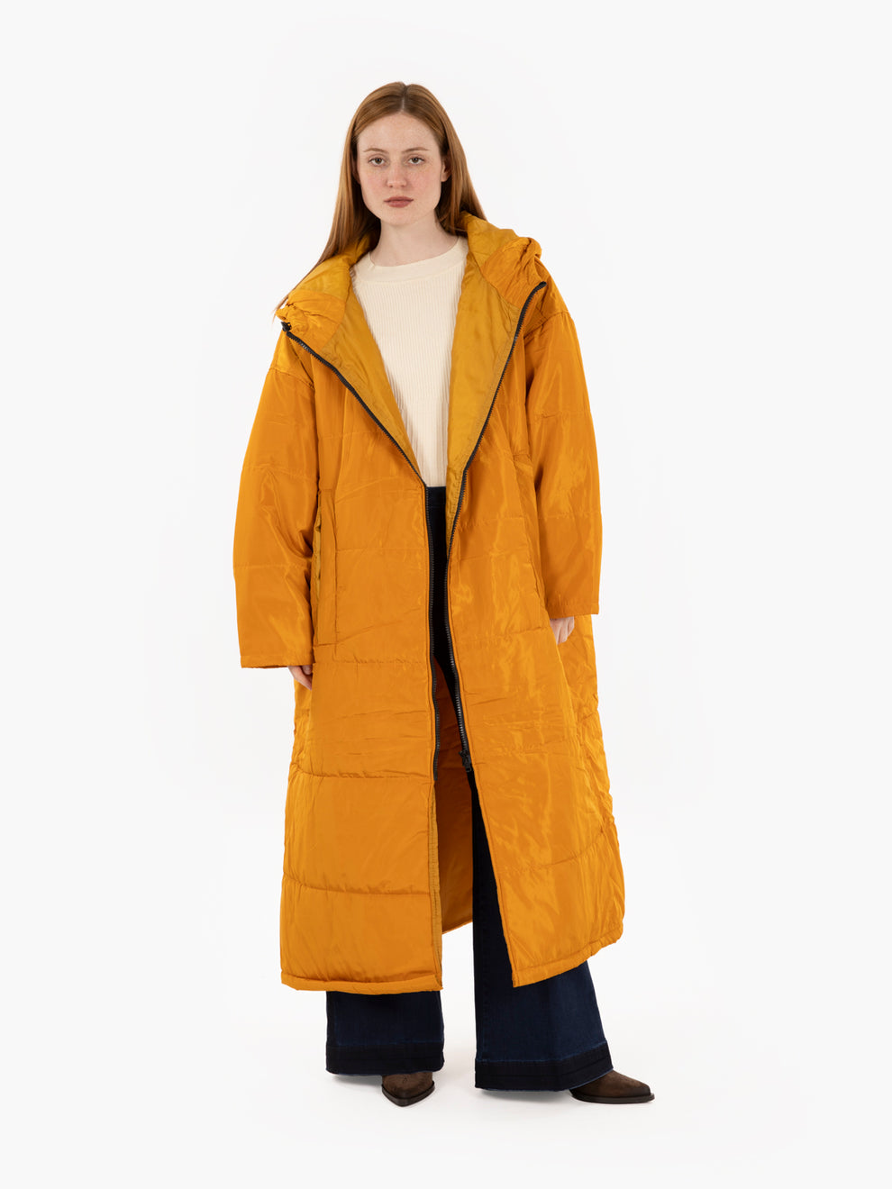Long down jacket in solid curry color