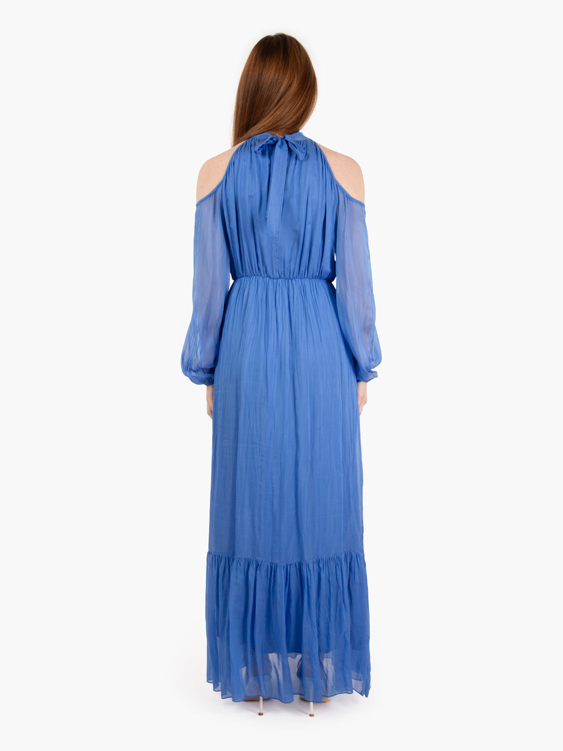 Abito lungo con spalle scoperte azzurro