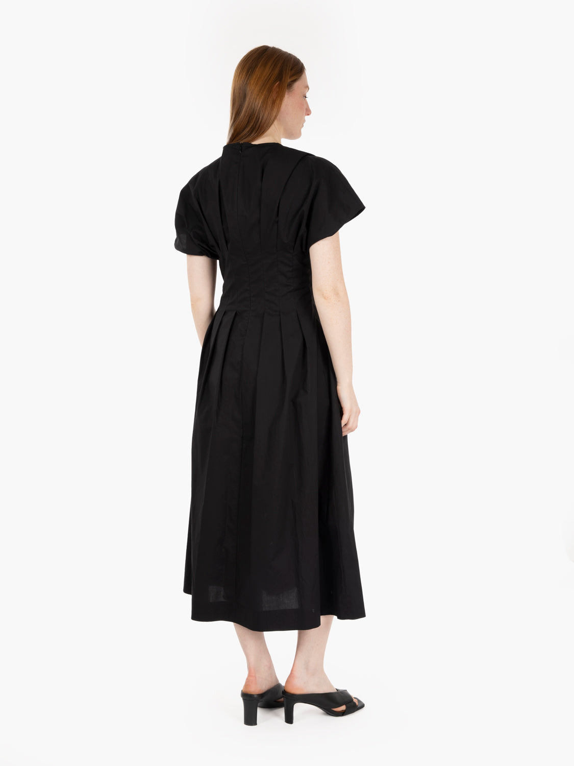Abito midi manica corta nero