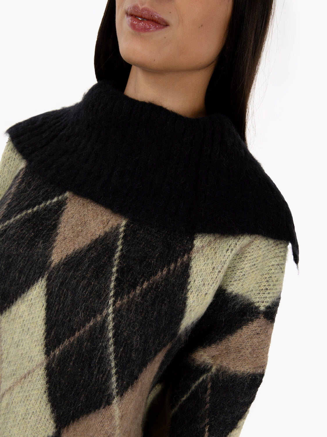 Maglione losanghe nero / castagna