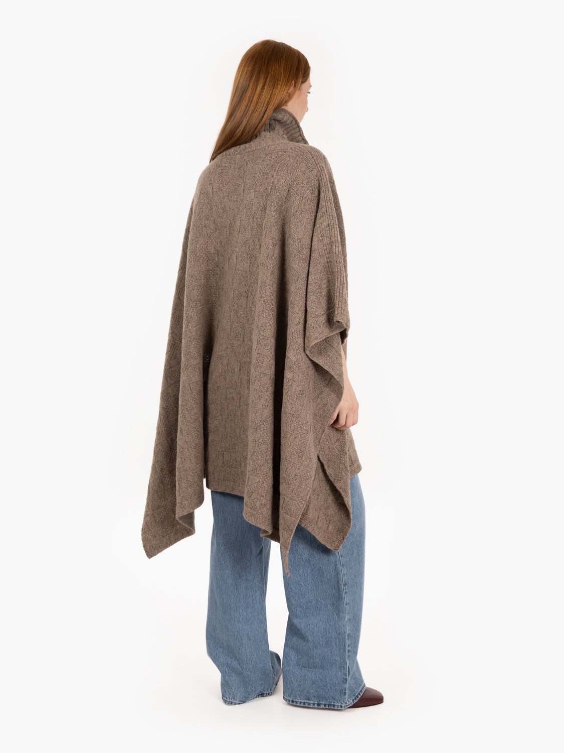 Hazelnut wool poncho