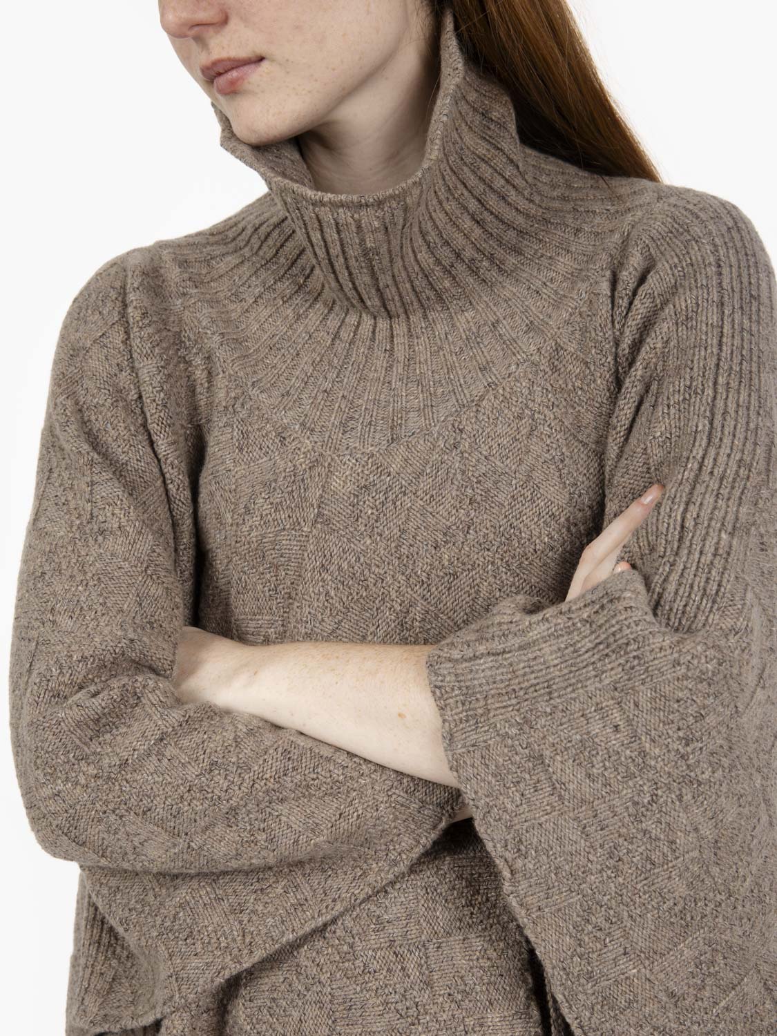 Hazelnut wool poncho