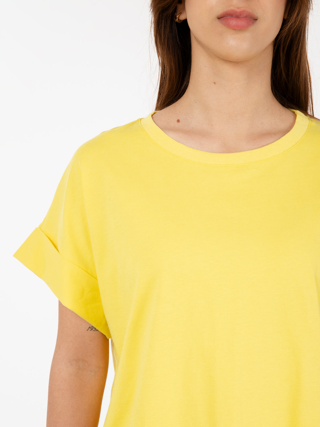 Cotton T-shirt with wide sleeves only