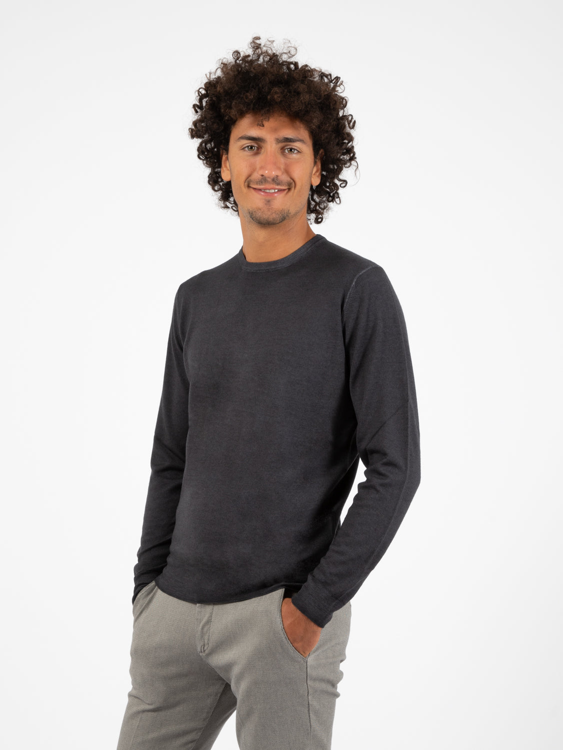Maglione leggero girocollo grigio scuro