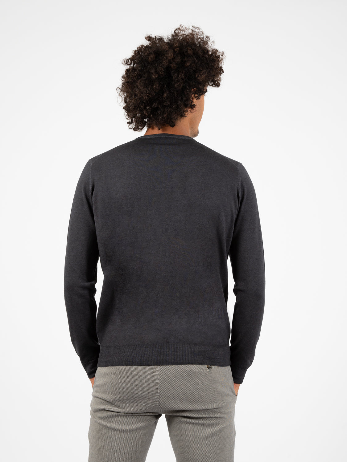 Maglione leggero girocollo grigio scuro