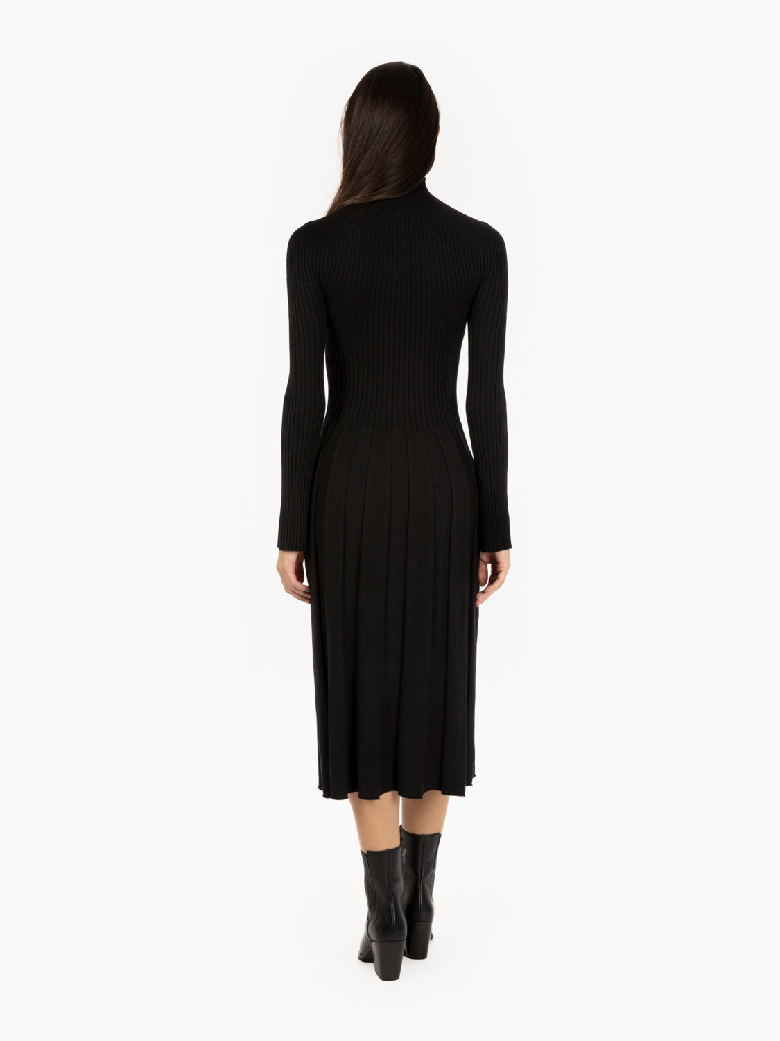 Abito lungo in maglia nero