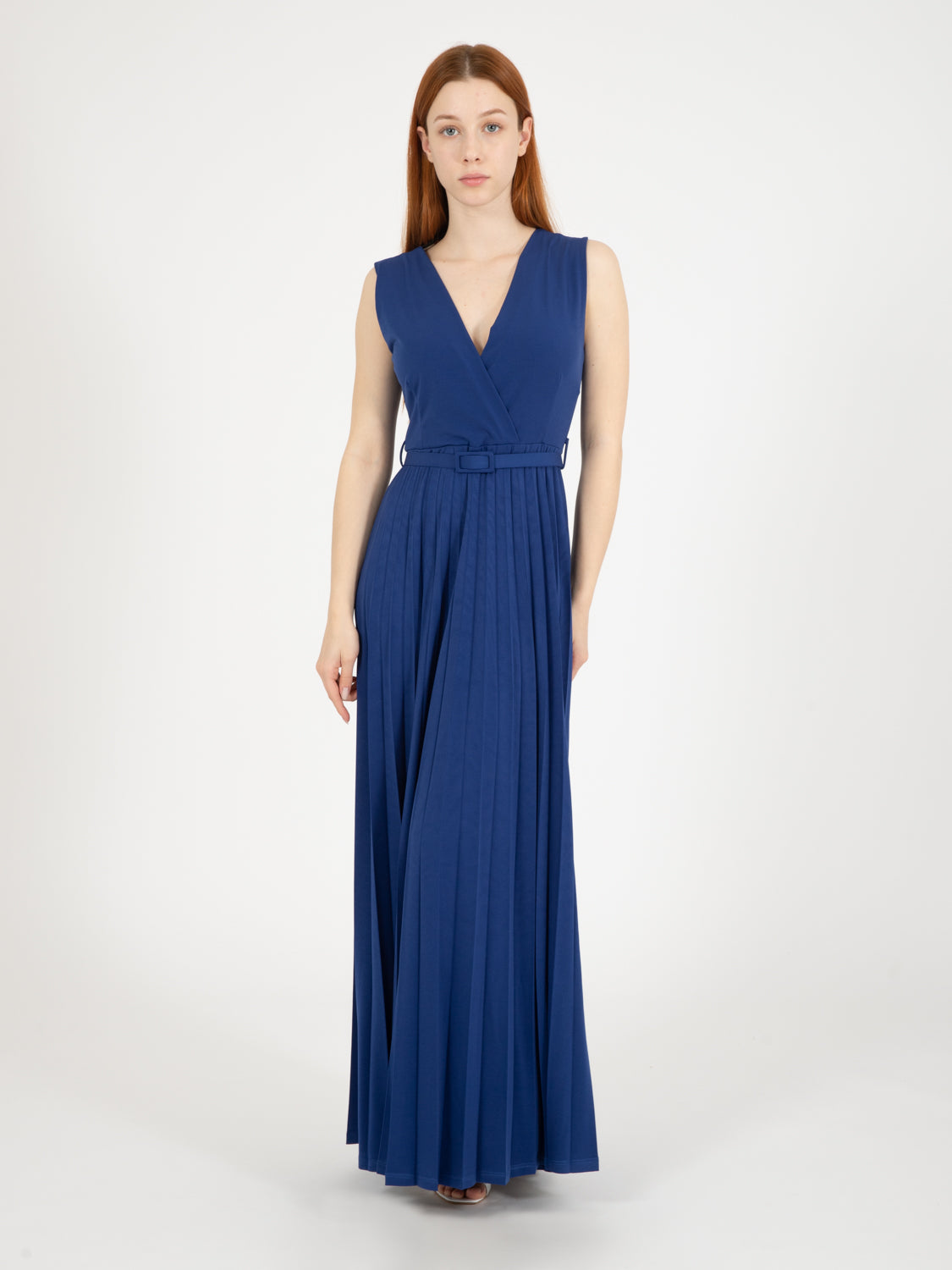 Royal dark sleeveless pleated long dress