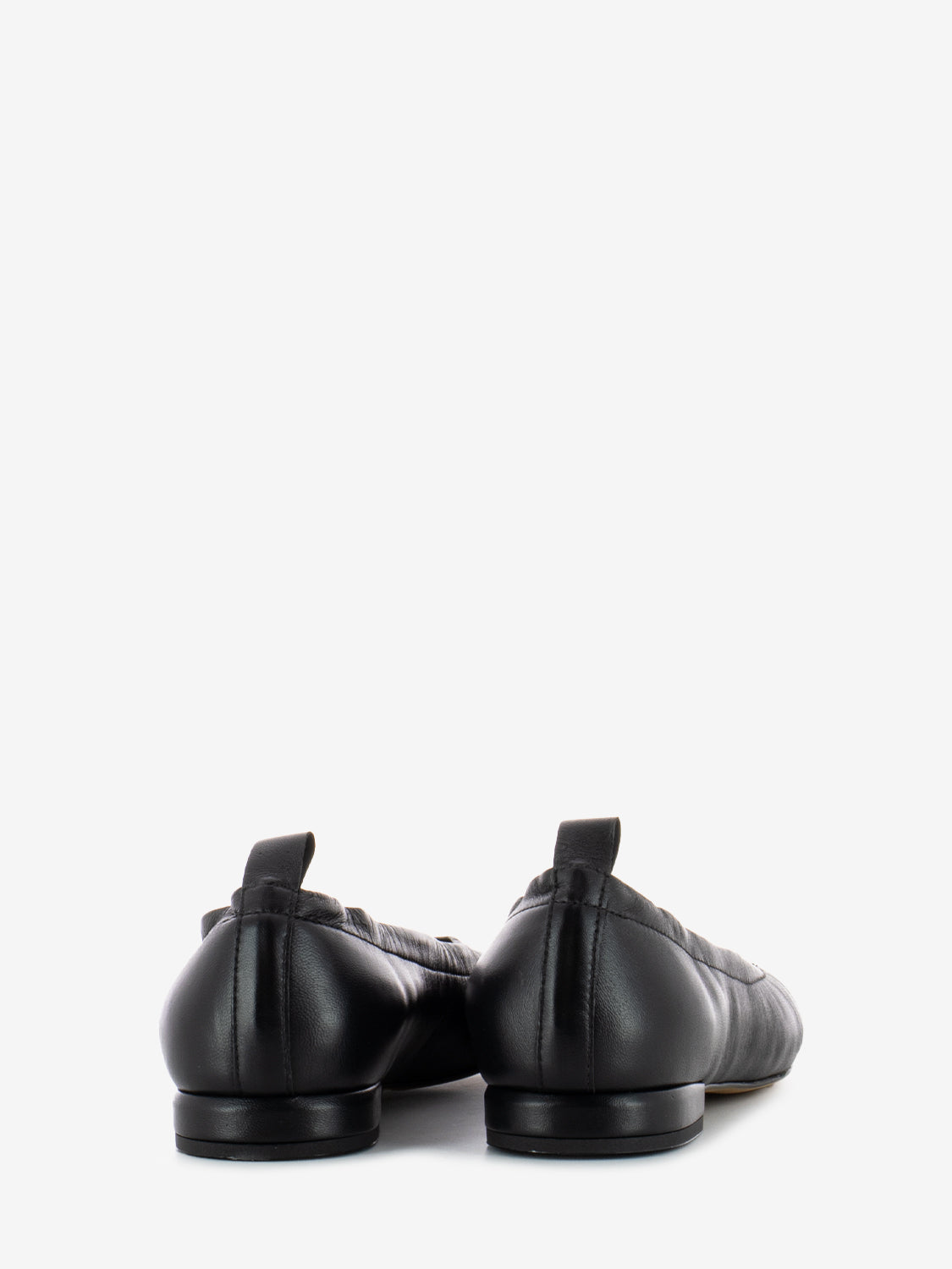 Black Pointed Ballerina