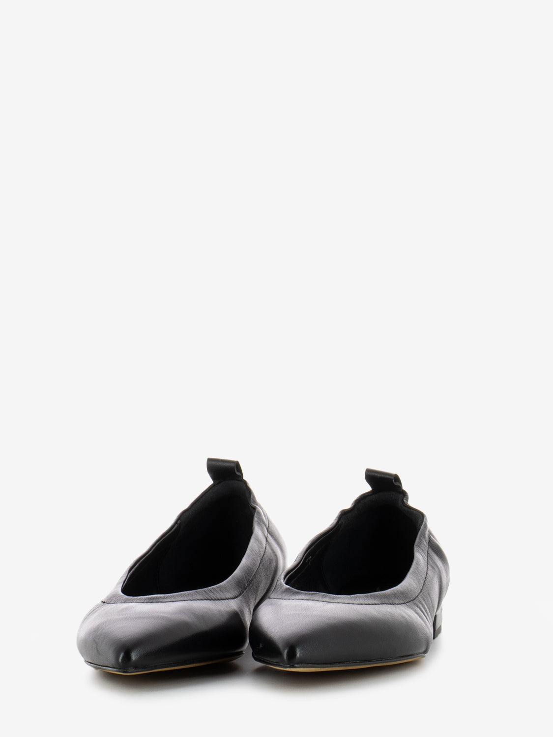 Black Pointed Ballerina