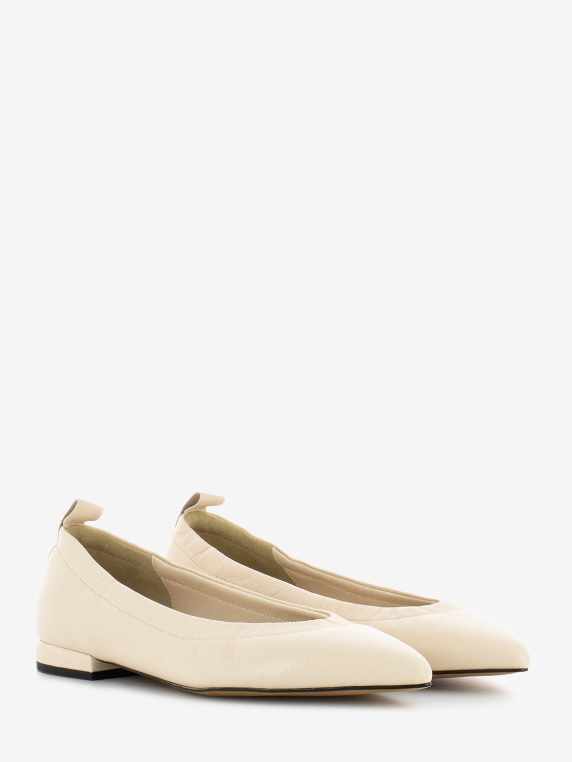 Nude Pointed Ballerina