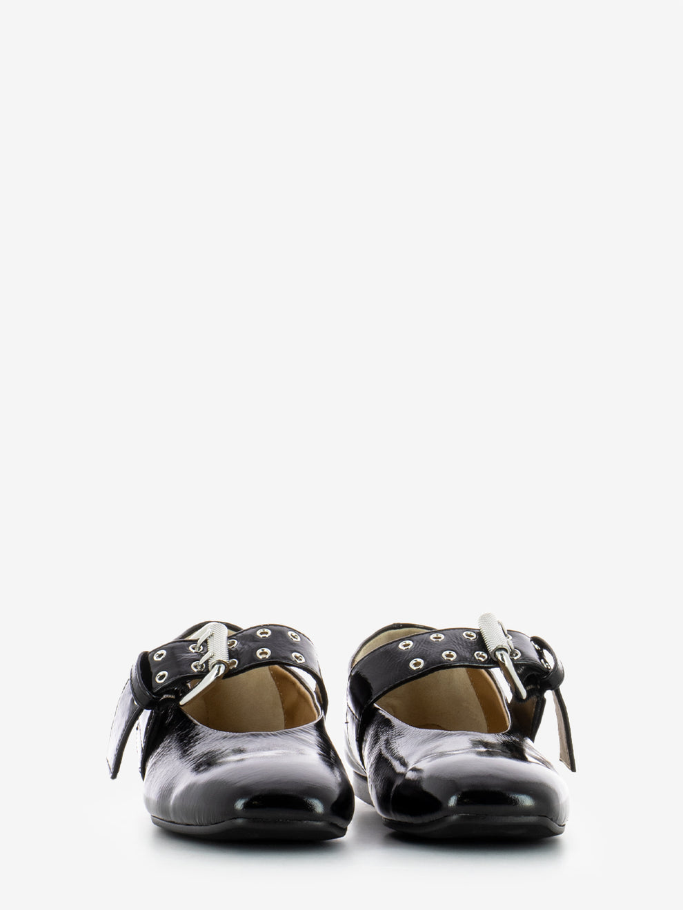 Ballerine con cinturino vernice nero