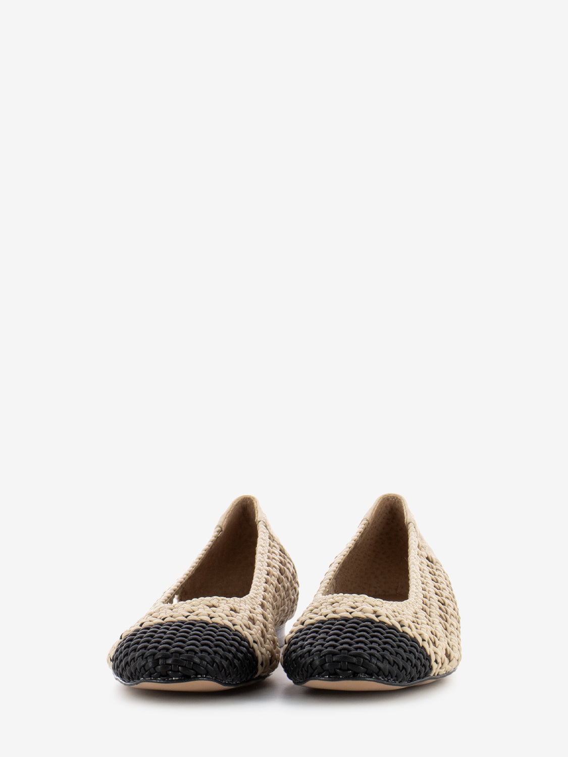 Beige/black braided ballerinas