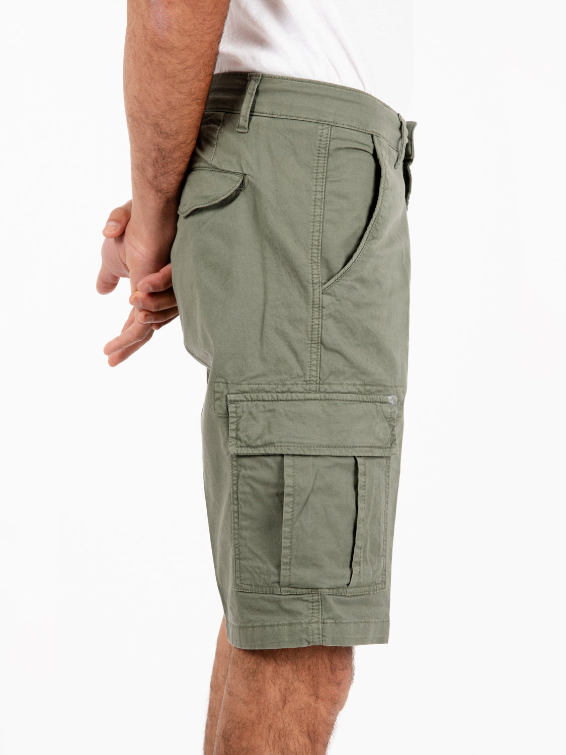 Sage cargo bermuda