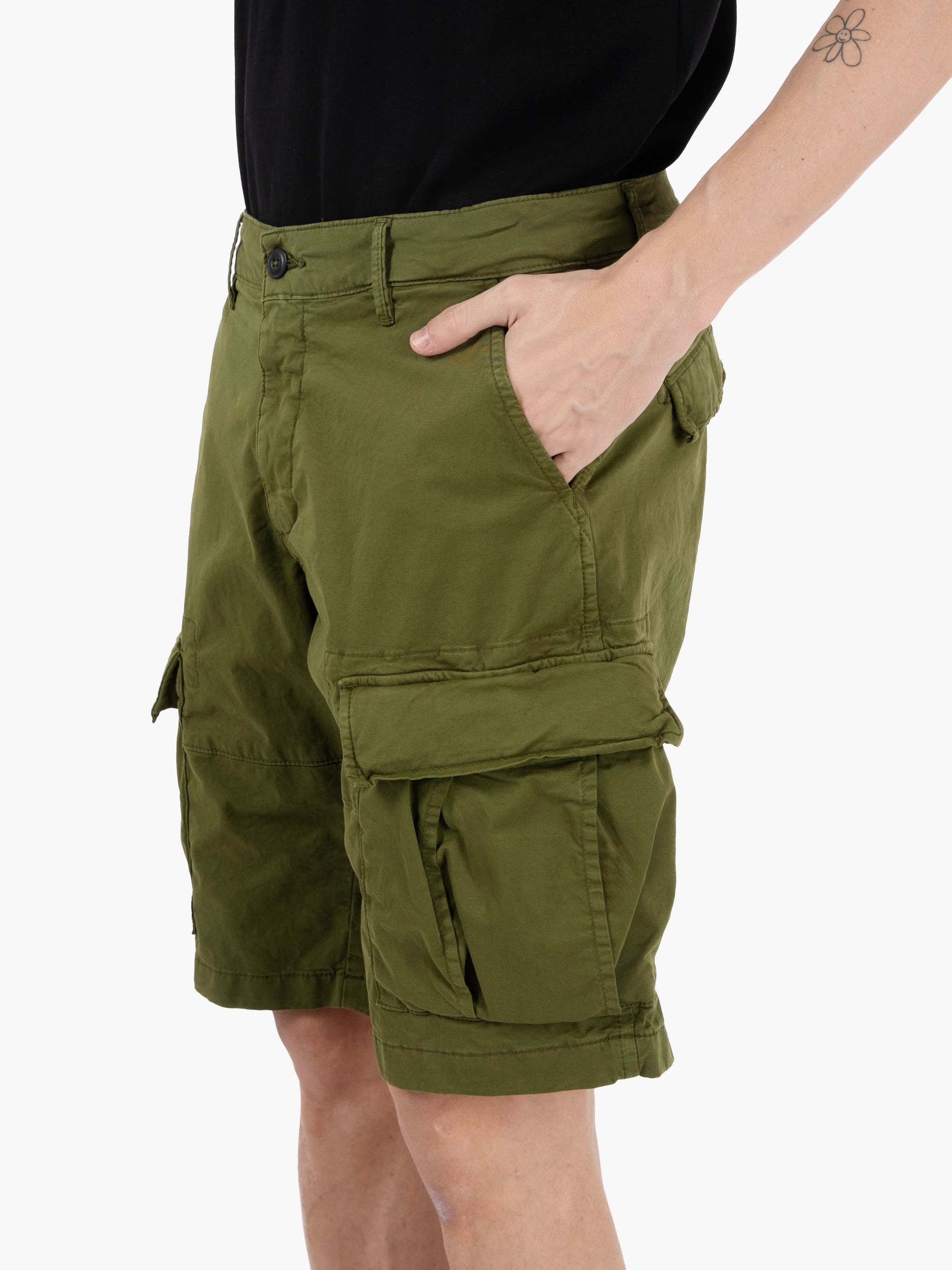 Bermuda DSQ verde army