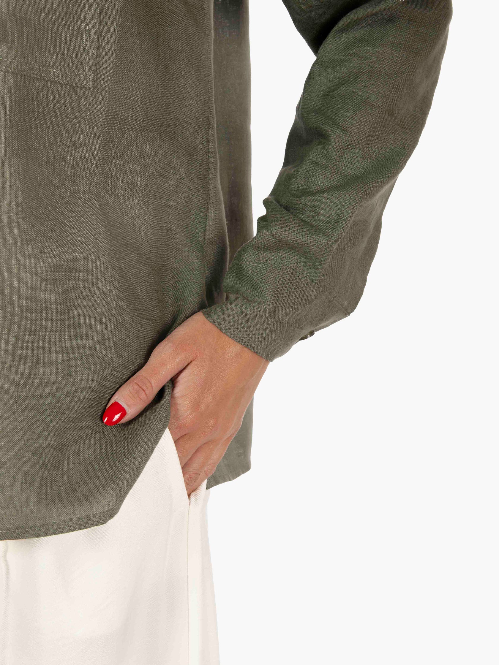 Camicia con tasche verde militare