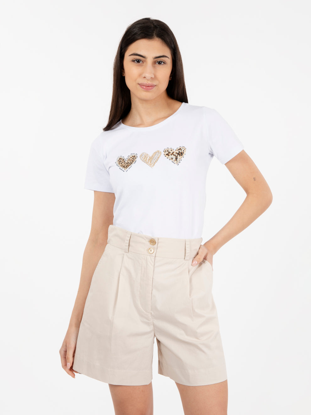 T-shirt with hearts and white rhinestones