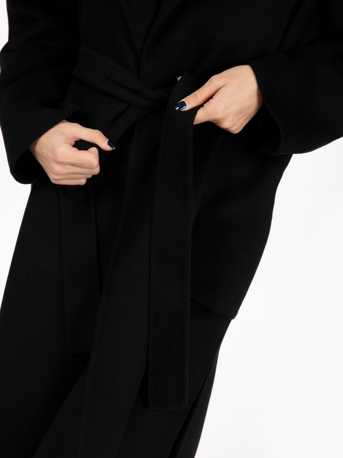 Cappotto lungo con cintura nero