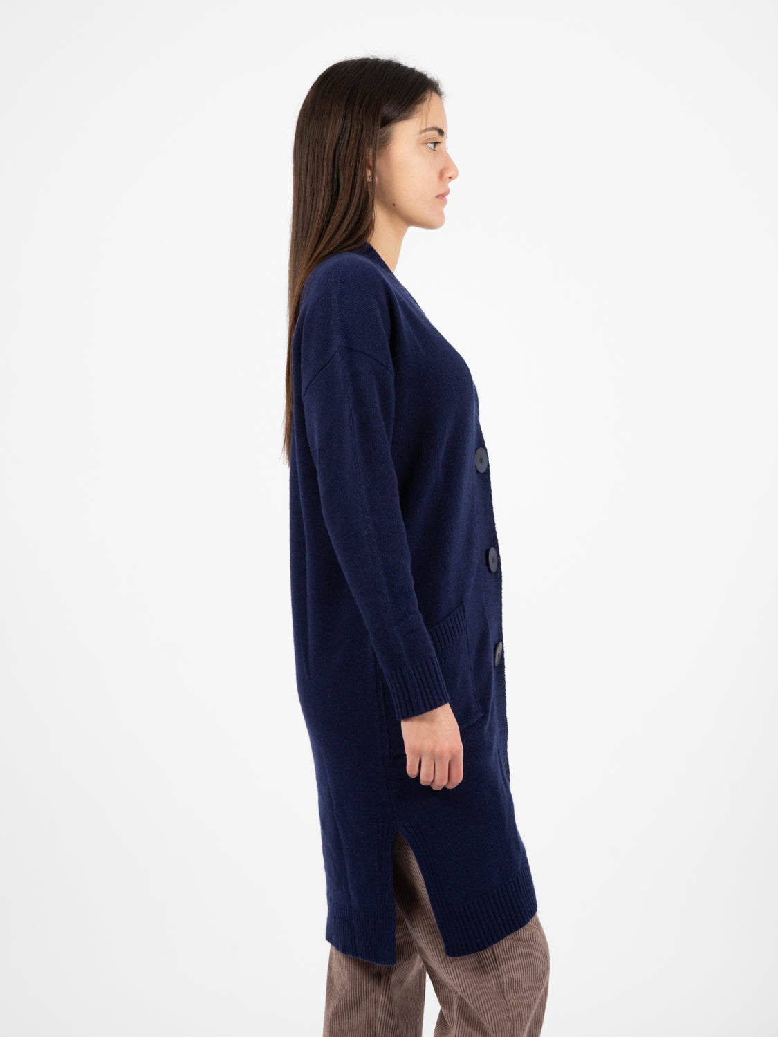 Long cardigan with blue buttons