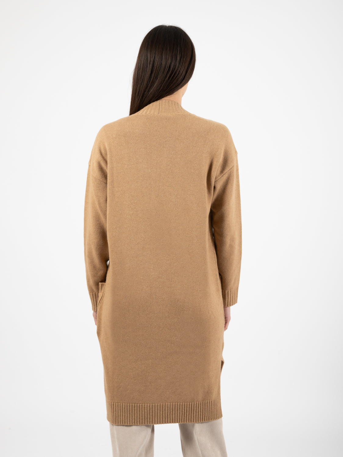 Long cardigan with beaver buttons