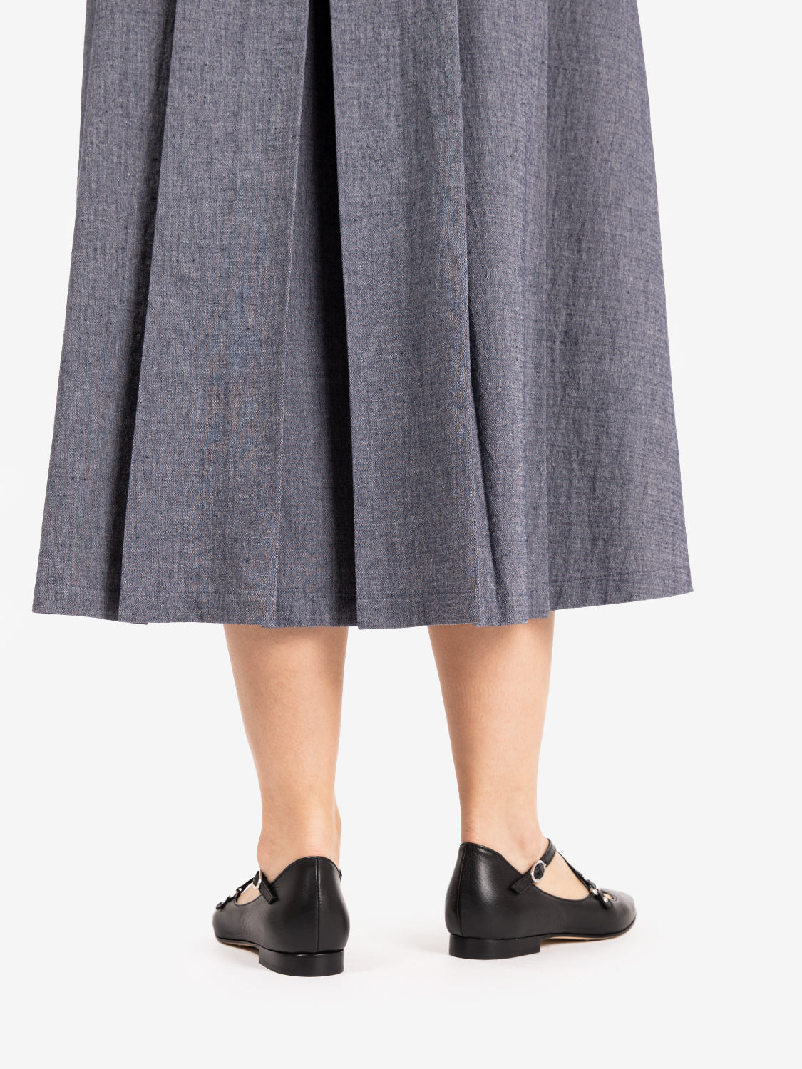 Chanel con incrocio nero