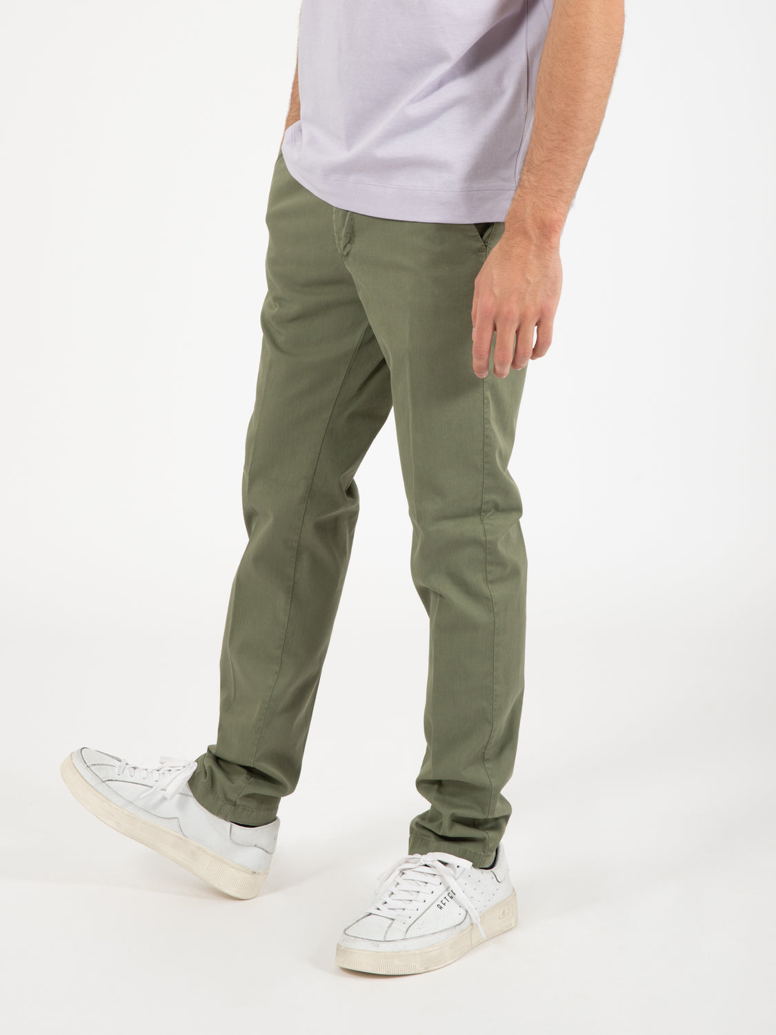 Chino armaturato salvia
