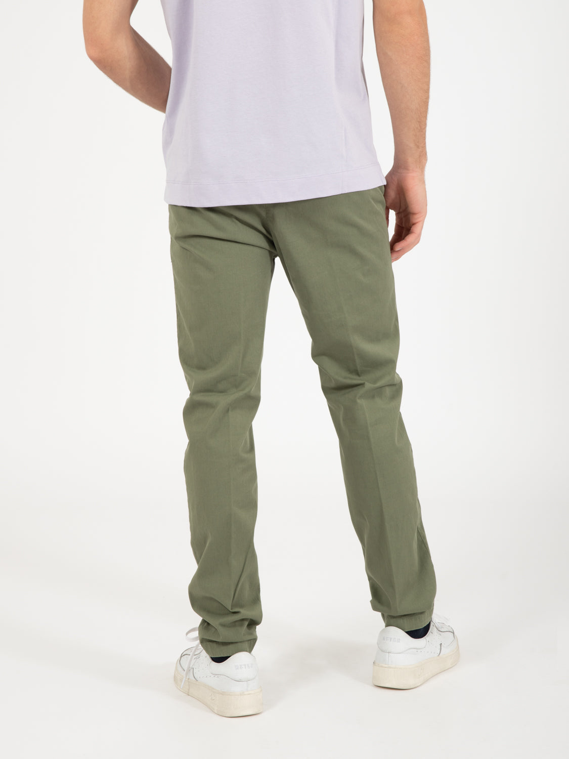 Chino armaturato salvia