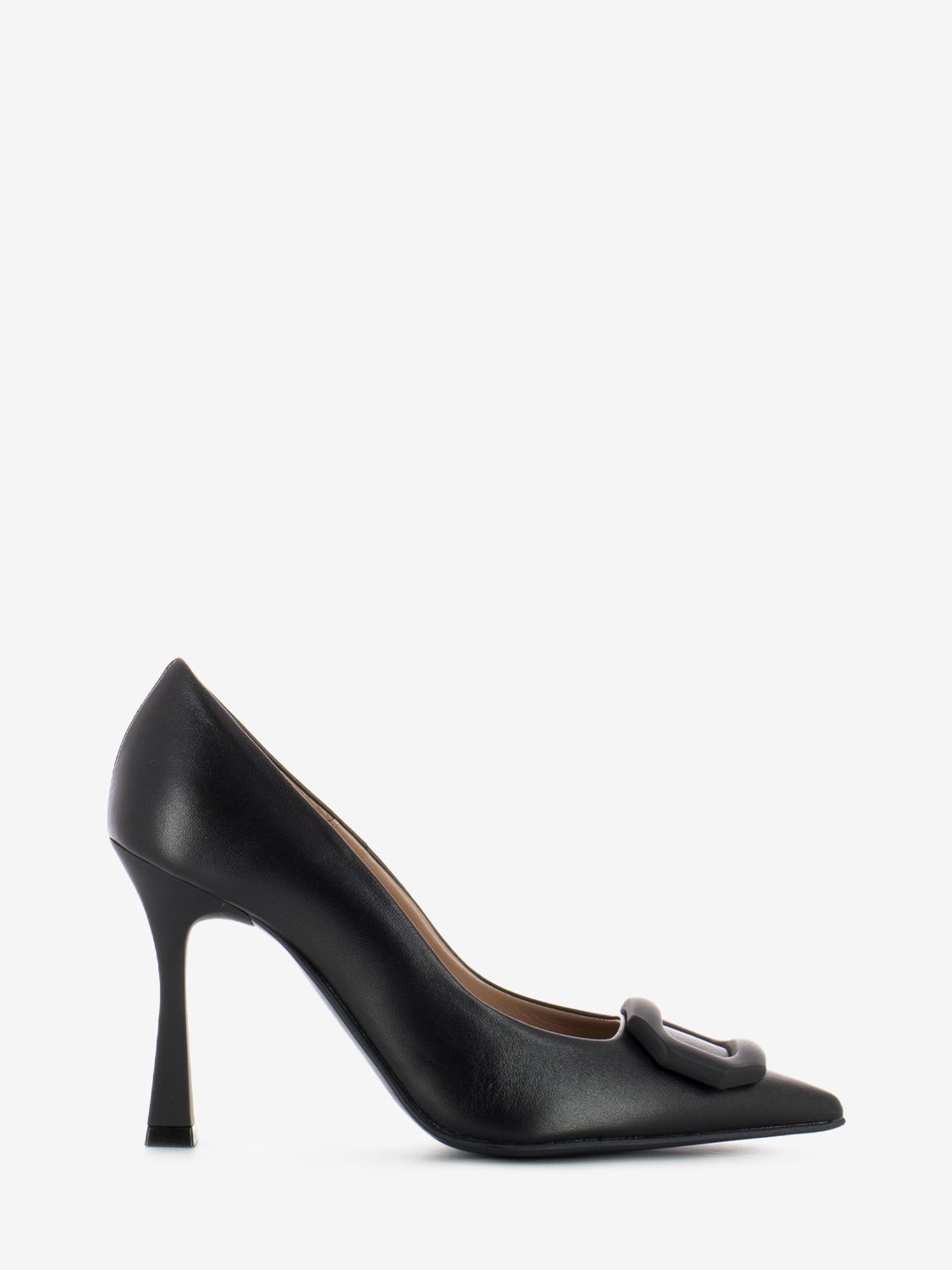 Décolleté in nappa con dettaglio nero