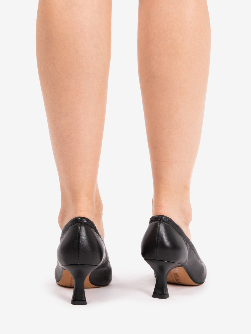 Décolleté in pelle nero