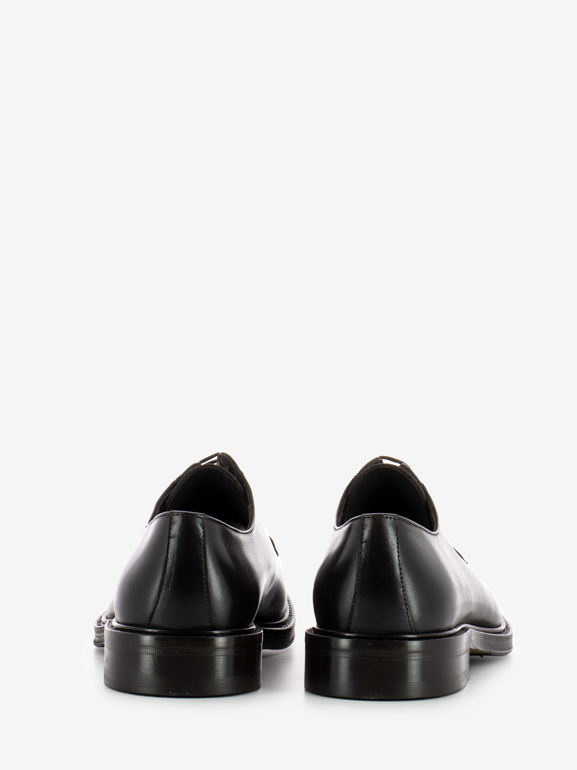 Brown calfskin derby
