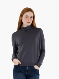 Medium grey box wool turtleneck