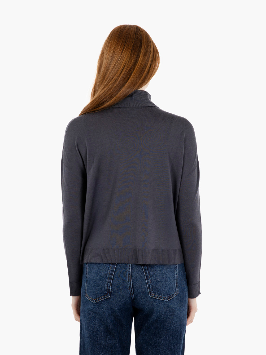 Medium grey box wool turtleneck