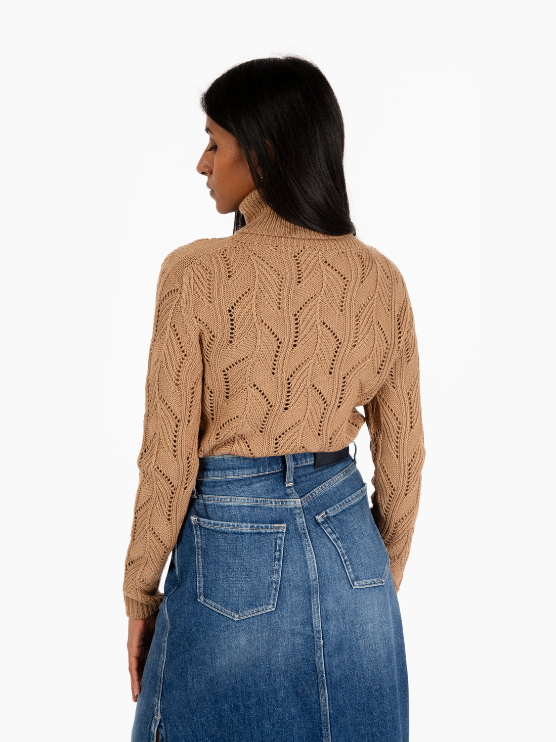 Camel worked turtleneck