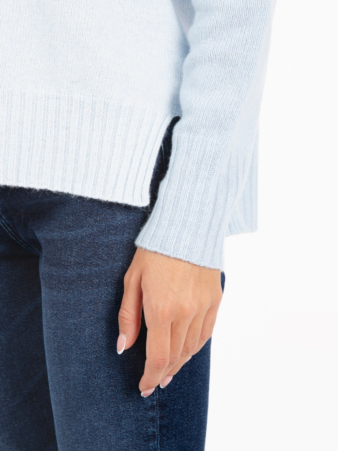 Crewneck sweater with side slits, light blue
