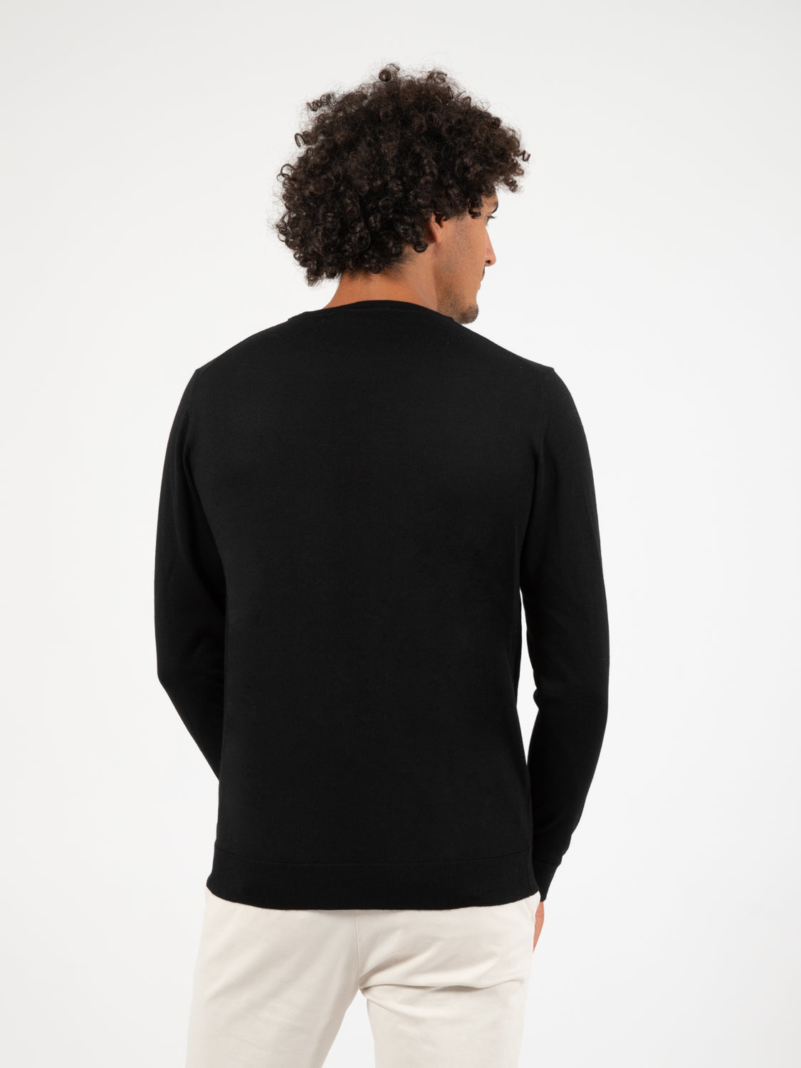 Maglia leggera girocollo lana merino nera