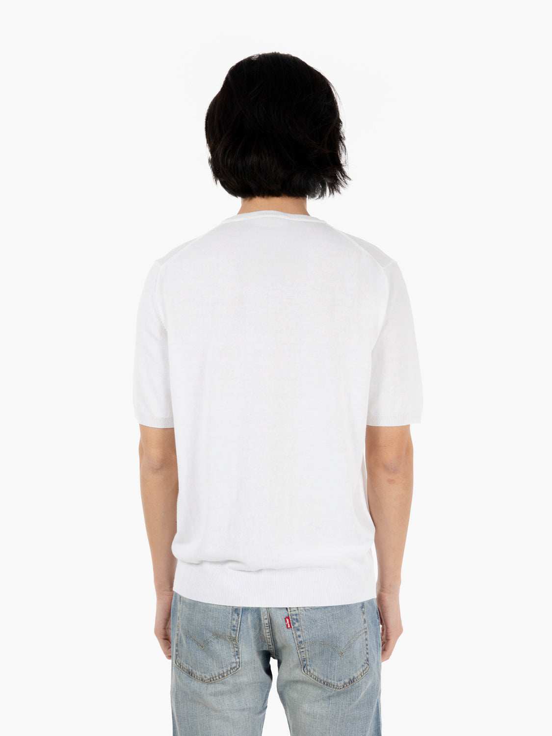 White cotton crew neck short sleeve shirt
