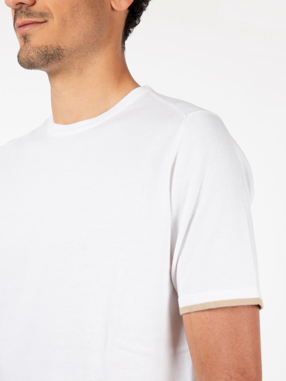 White short sleeve shirt