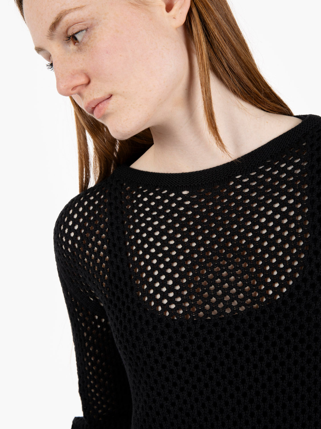 Maglia traforata girocollo nero