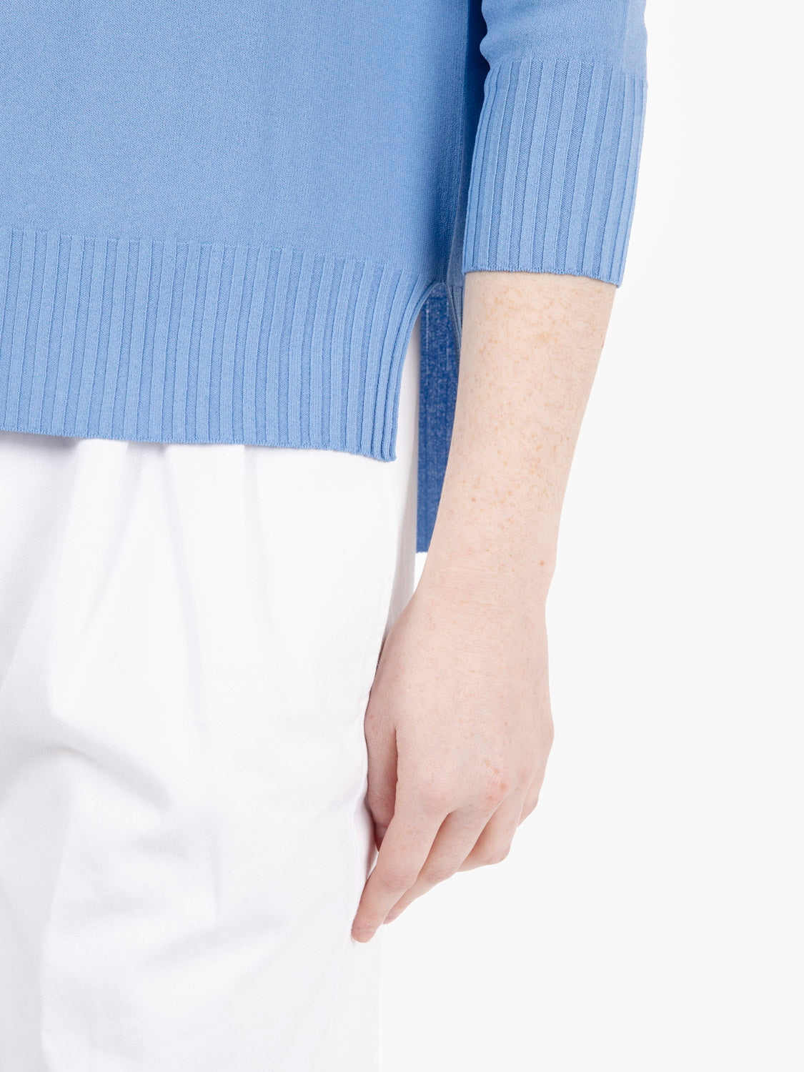 3/4 length viscose sweater by the sea