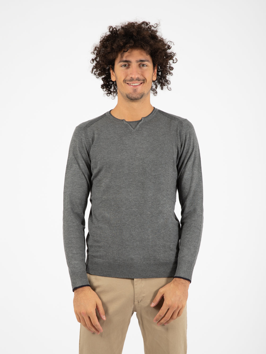 Maglione collo serafino fumo