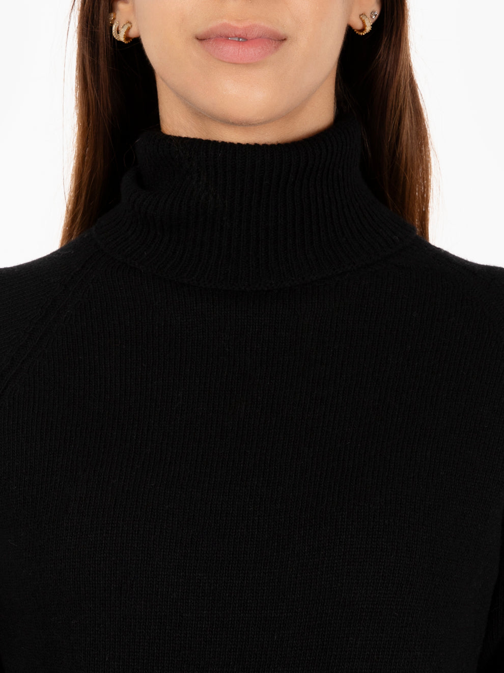 Black lurex thread turtleneck sweater