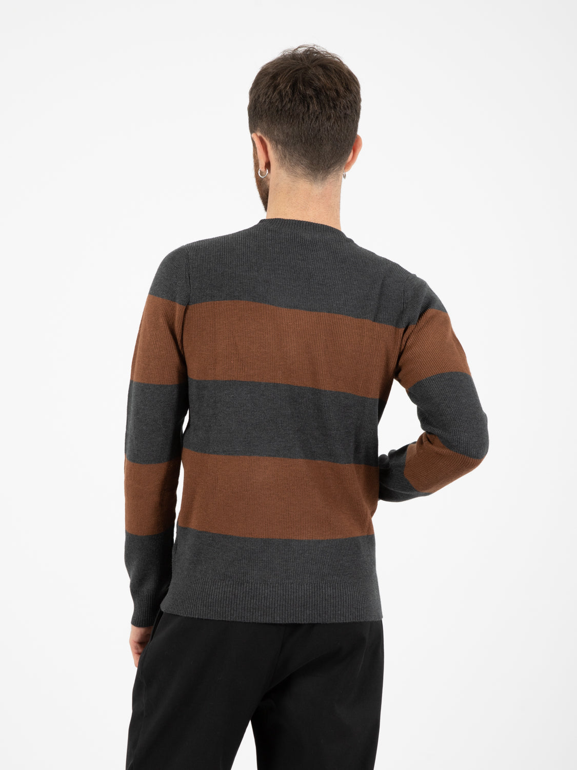Maglione girocollo antracite / tabacco
