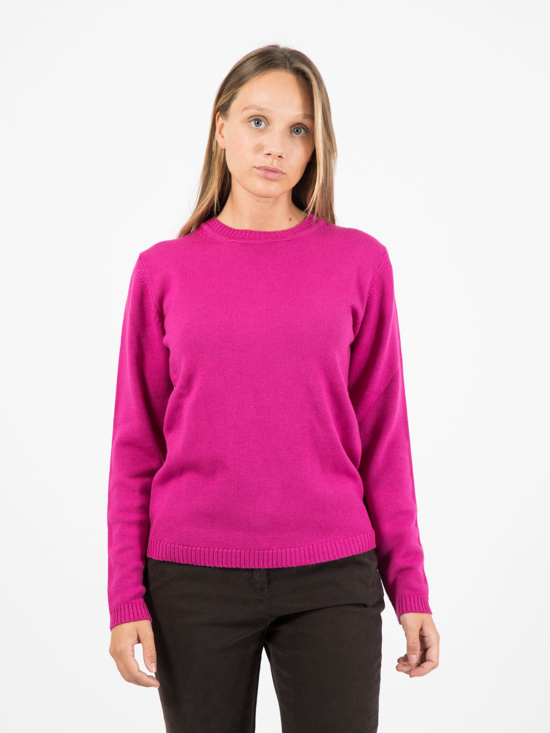 Magenta wool crewneck sweater