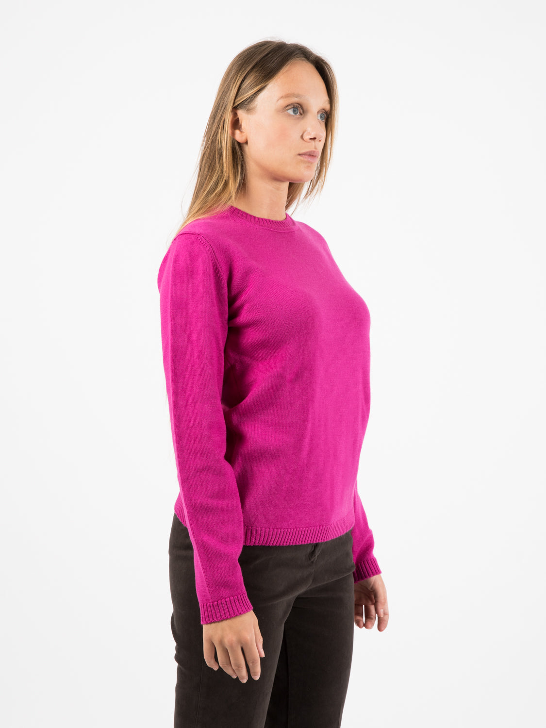 Magenta wool crewneck sweater