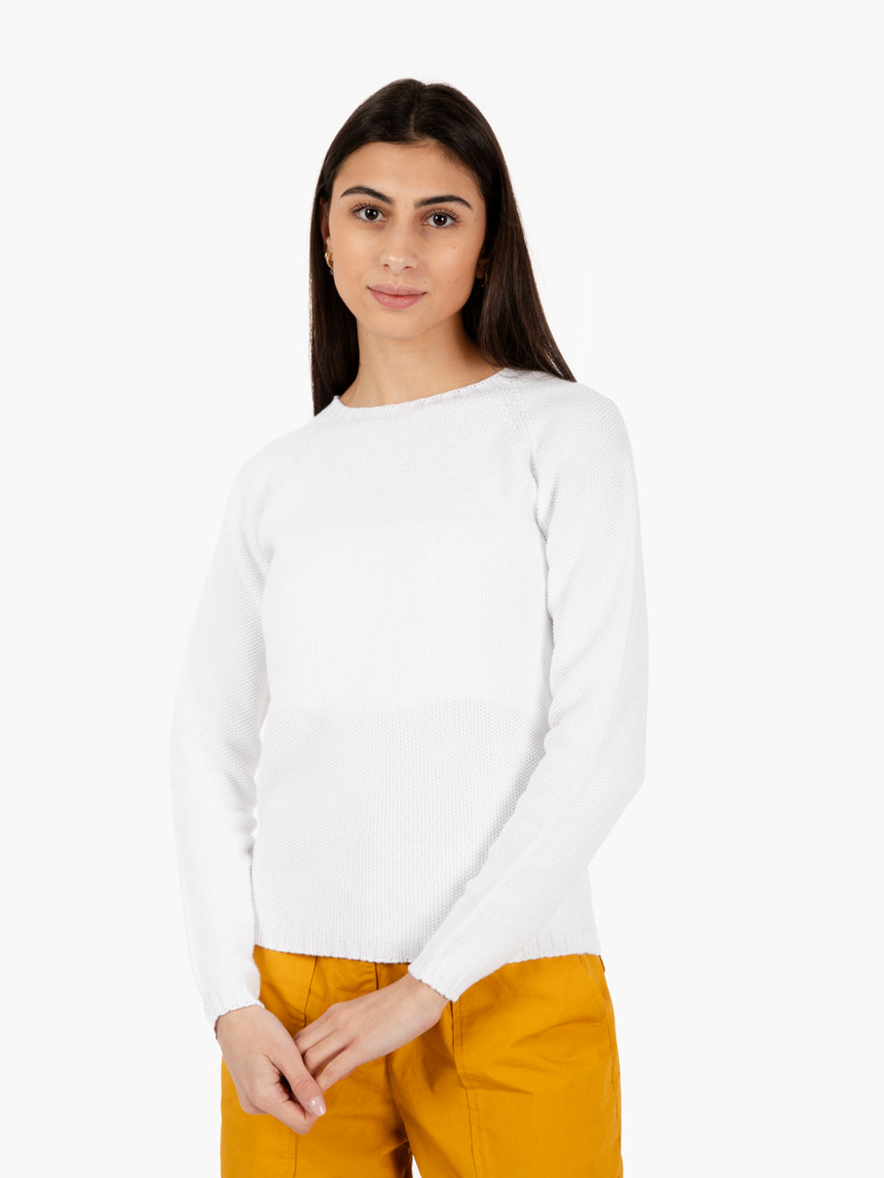 Rice stitch sweater with white boat neckline