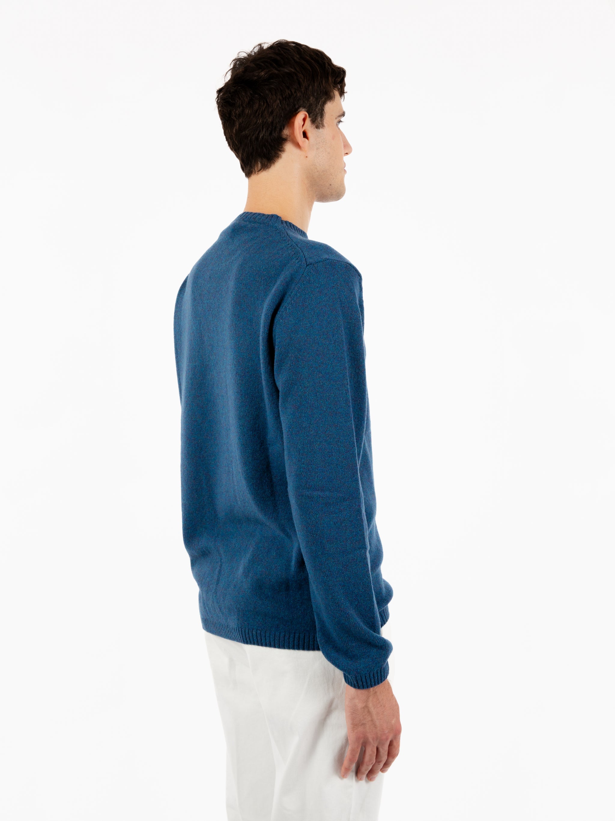 Maglione rasato girocollo azzurro