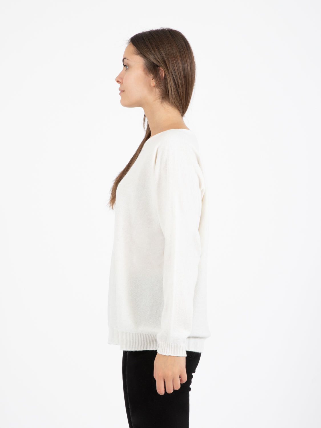 White boat neck sweater