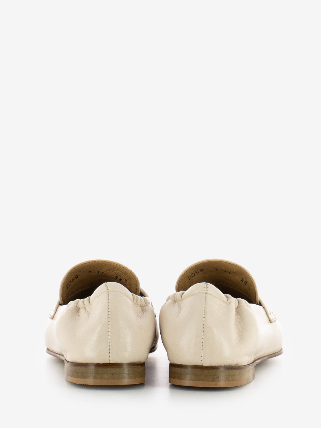 Mocassini a punta in pelle beige