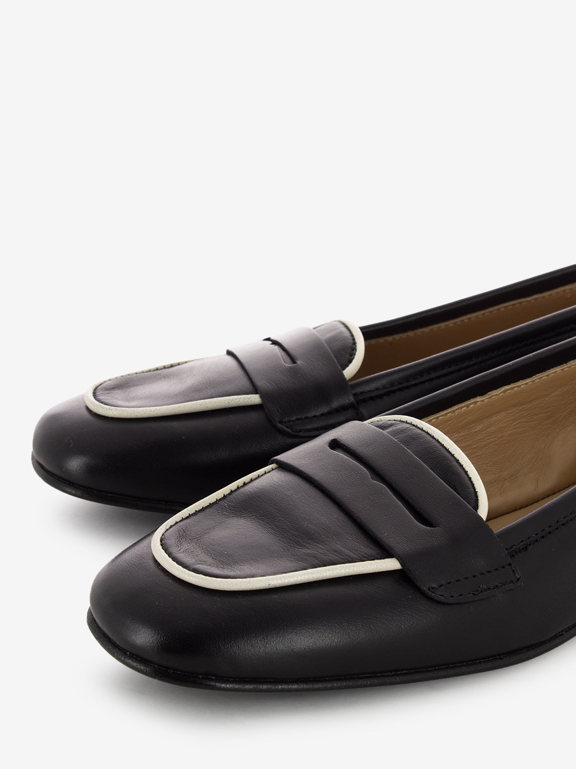 Francesca black leather moccasins