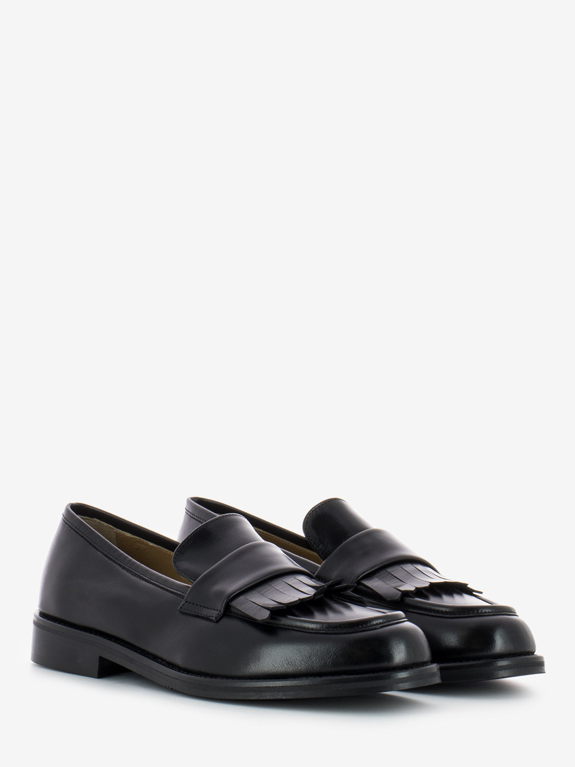 Sierra Moccasins with Black Fringe