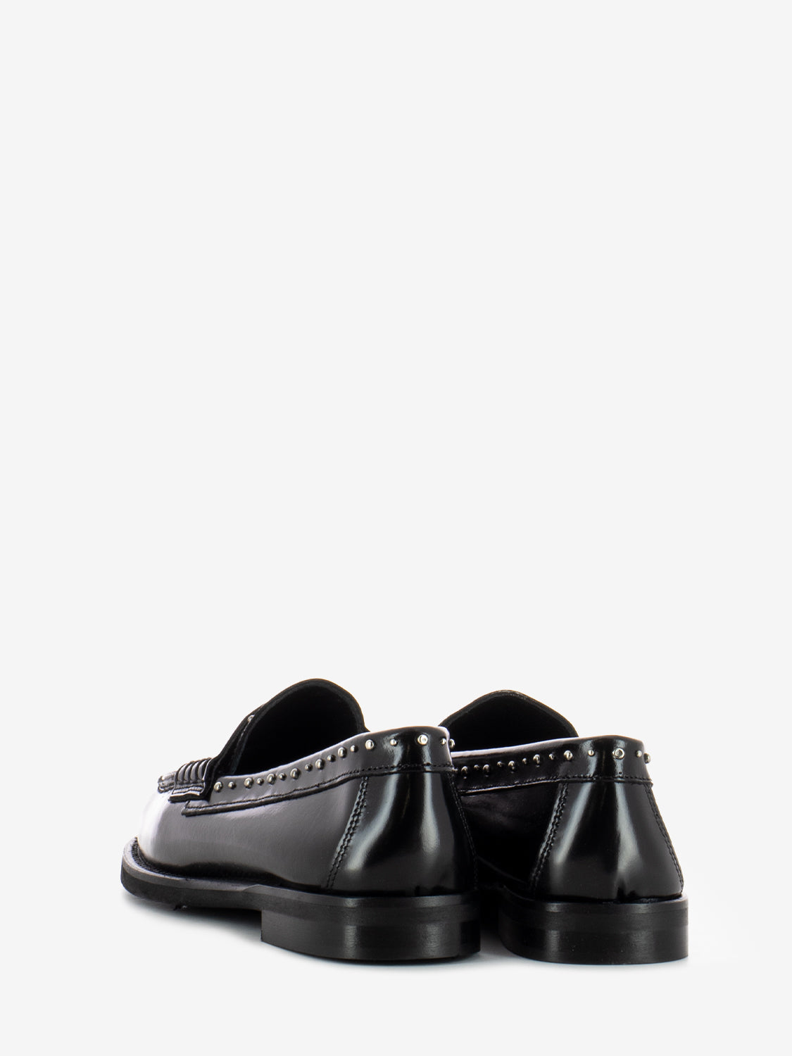 Mocassino Ilary in pelle effetto shine con borchie